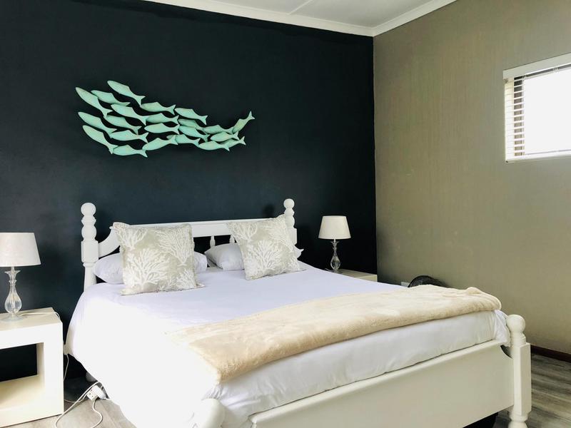 5 Bedroom Property for Sale in Franskraal Western Cape